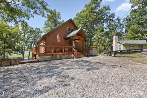 4738 Point Idalawn Drive Unionville IN 47468