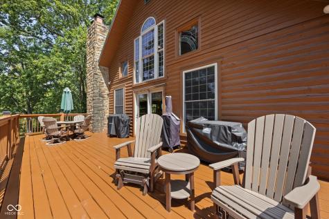 4738 Point Idalawn Drive Unionville IN 47468