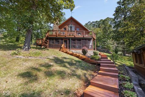 4738 Point Idalawn Drive Unionville IN 47468