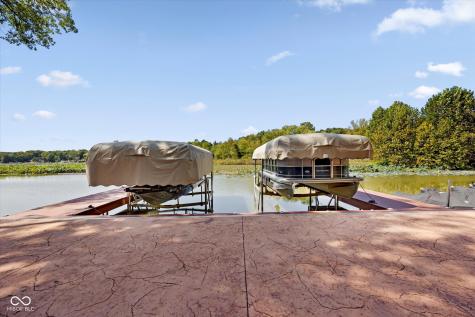 4738 Point Idalawn Drive Unionville IN 47468
