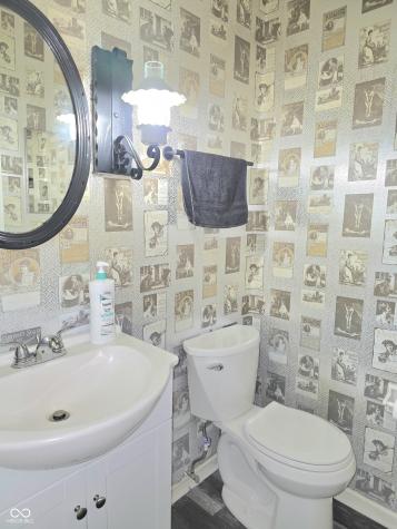 8901 Black Hawk Lane Indianapolis IN 46234