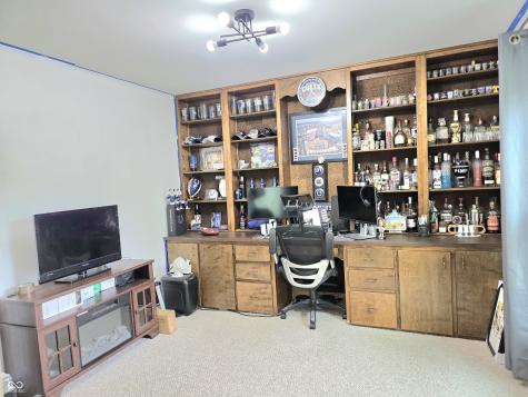 8901 Black Hawk Lane Indianapolis IN 46234