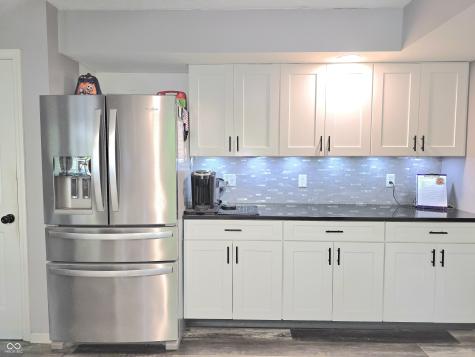 8901 Black Hawk Lane Indianapolis IN 46234