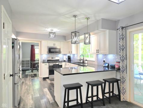 8901 Black Hawk Lane Indianapolis IN 46234