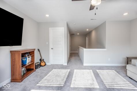 239 Moose Lane Westfield IN 46074
