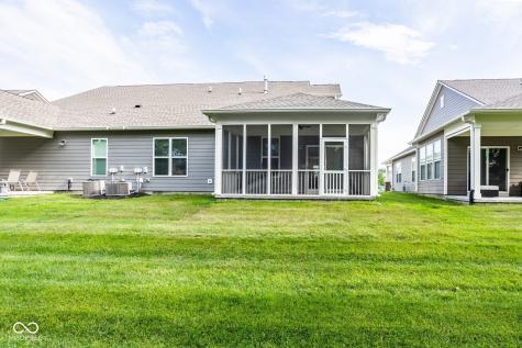 239 Moose Lane Westfield IN 46074