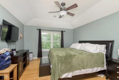 10430 Fox Creek Lane Fishers IN 46037