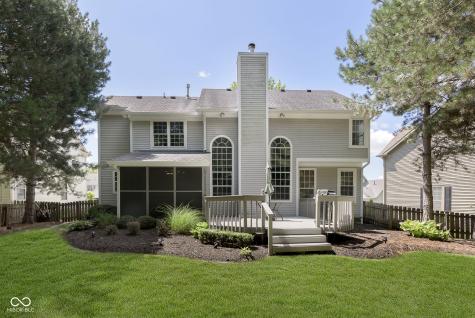10430 Fox Creek Lane Fishers IN 46037