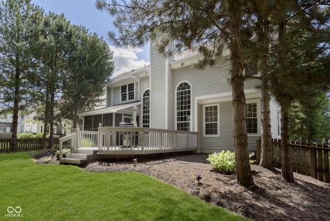 10430 Fox Creek Lane Fishers IN 46037