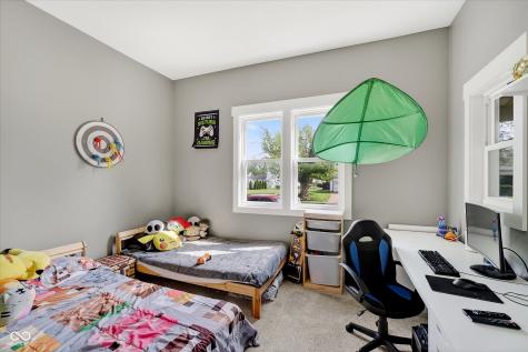 1422 Grant Street Noblesville IN 46060