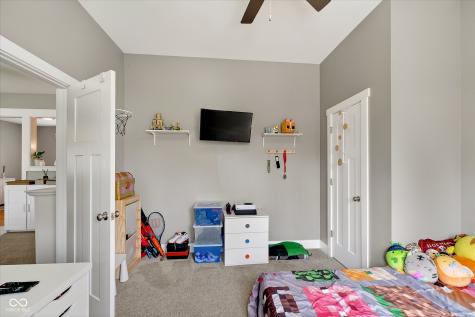 1422 Grant Street Noblesville IN 46060