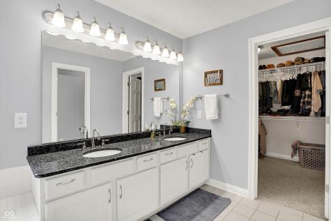 2882 Stoneridge Court Carmel IN 46032