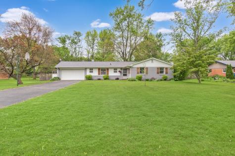 5029 E 69th Street Indianapolis IN 46220