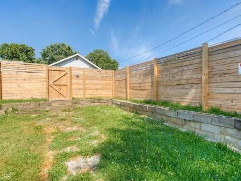 2709 Napoleon Street Indianapolis IN 46203