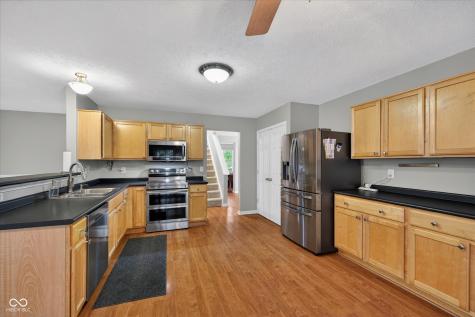 16704 Earl Park Court Westfield IN 46074