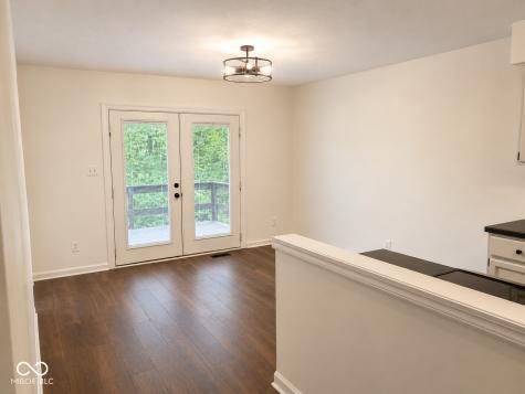 9144 Aintree Drive Indianapolis IN 46250