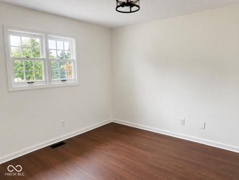 9144 Aintree Drive Indianapolis IN 46250