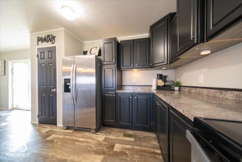 5009 E 246th Street Arcadia IN 46030