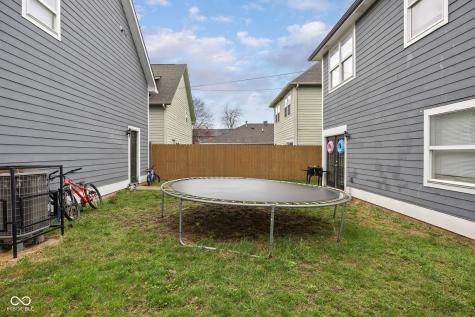 2038 N College Avenue Indianapolis IN 46202