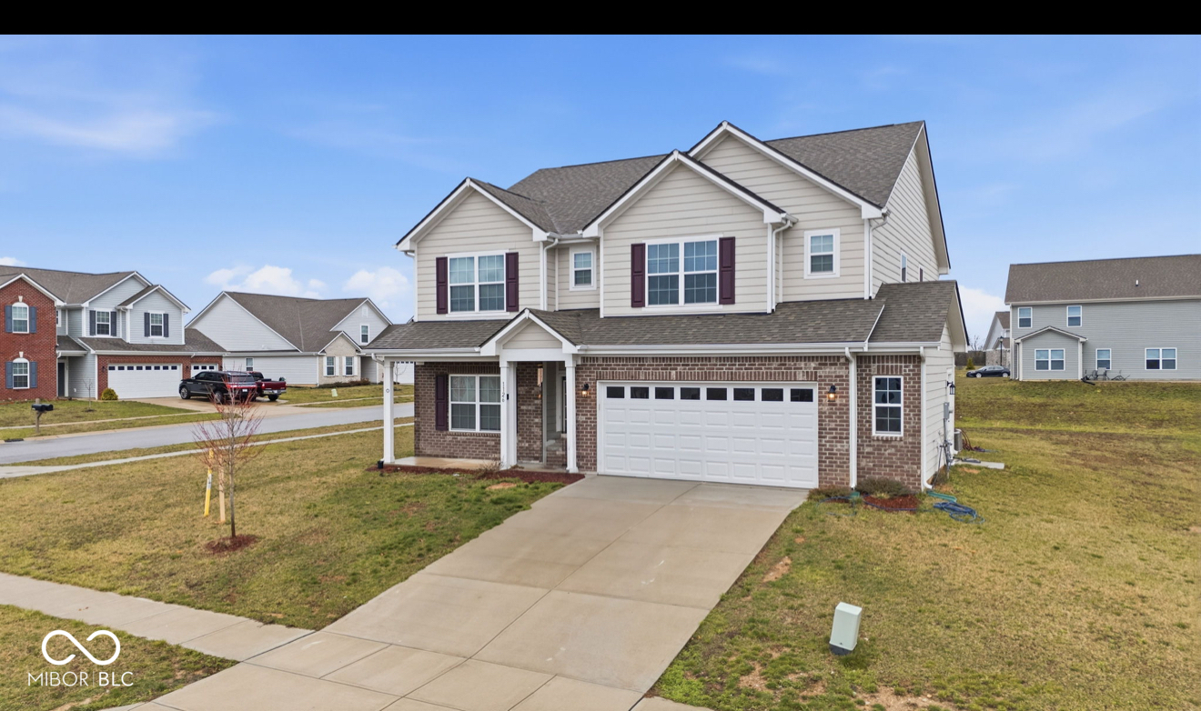 1126 Creek Way Lane Greenwood IN 46143