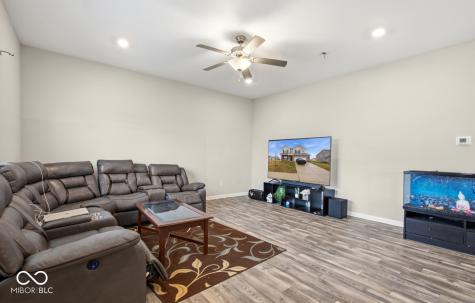 1126 Creek Way Lane Greenwood IN 46143