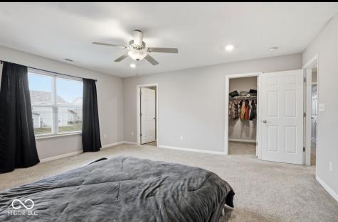 1126 Creek Way Lane Greenwood IN 46143