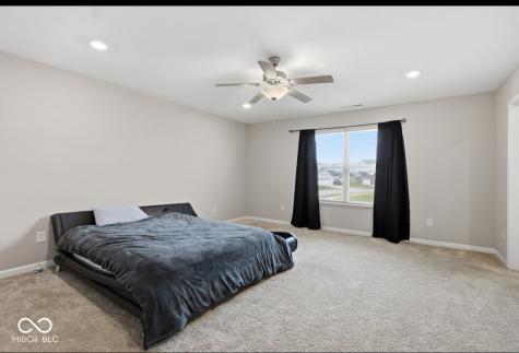 1126 Creek Way Lane Greenwood IN 46143