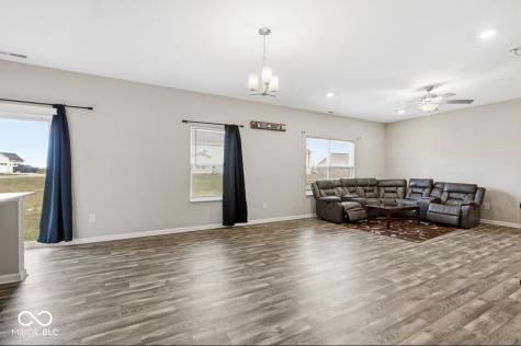 1126 Creek Way Lane Greenwood IN 46143