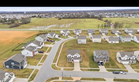 1126 Creek Way Lane Greenwood IN 46143
