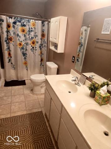 3341 Enclave Crossing Greenwood IN 46143