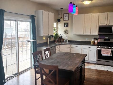 3341 Enclave Crossing Greenwood IN 46143