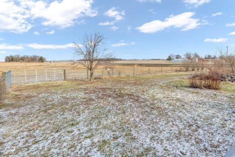 10886 N Us Highway 231 Roachdale IN 46172