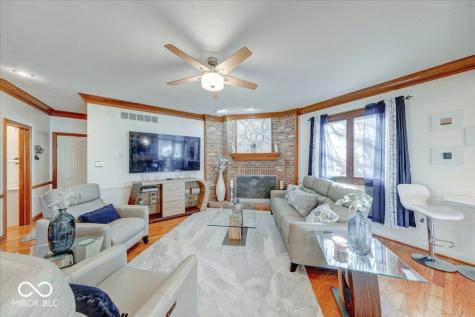 7250 Royal Oakland Drive Indianapolis IN 46236