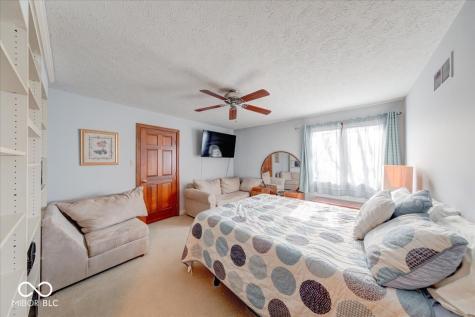 7250 Royal Oakland Drive Indianapolis IN 46236