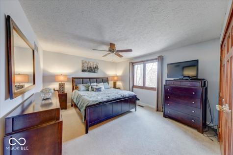 7250 Royal Oakland Drive Indianapolis IN 46236