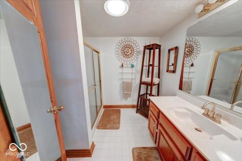 7250 Royal Oakland Drive Indianapolis IN 46236