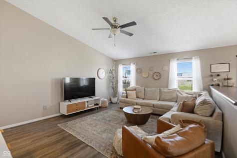 4712 Plowman Drive Indianapolis IN 46237
