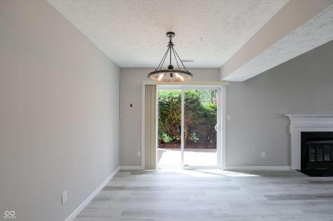 9303 Golden Oaks W Indianapolis IN 46260