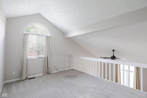 9303 Golden Oaks W Indianapolis IN 46260
