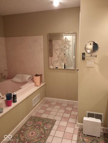 713 Black Bird Lane Greenwood IN 46142