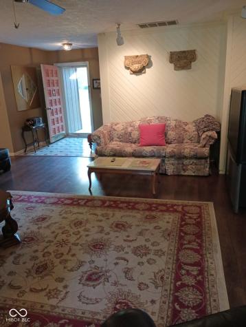 713 Black Bird Lane Greenwood IN 46142