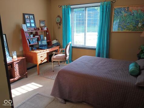 713 Black Bird Lane Greenwood IN 46142