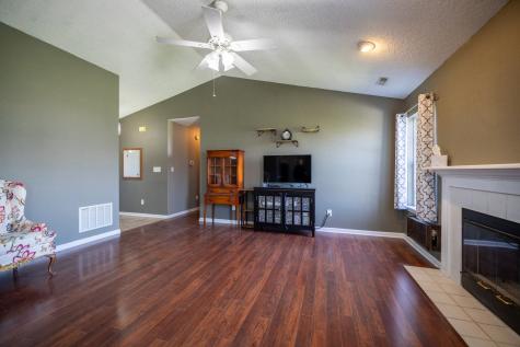12138 Honeylocust Drive Indianapolis IN 46236