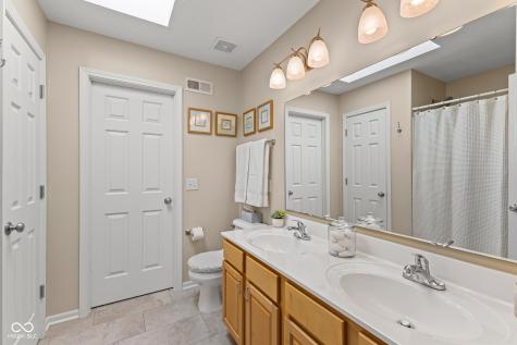 10267 Tybalt Drive Fishers IN 46038