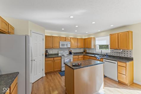 10267 Tybalt Drive Fishers IN 46038