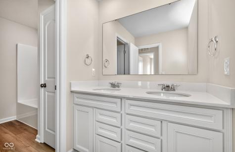 698 Garrow Drive Westfield IN 46074