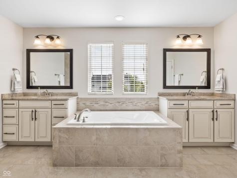 14916 Briarpatch Circle Carmel IN 46033