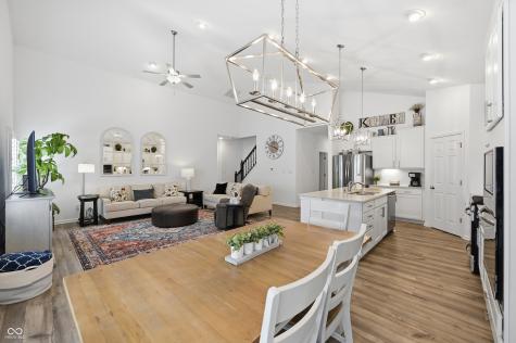 7105 Provincial Drive Mccordsville IN 46055