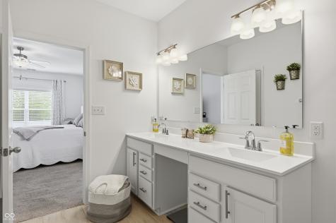 7105 Provincial Drive Mccordsville IN 46055