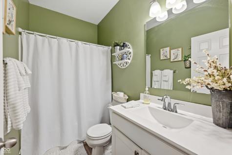 7105 Provincial Drive Mccordsville IN 46055